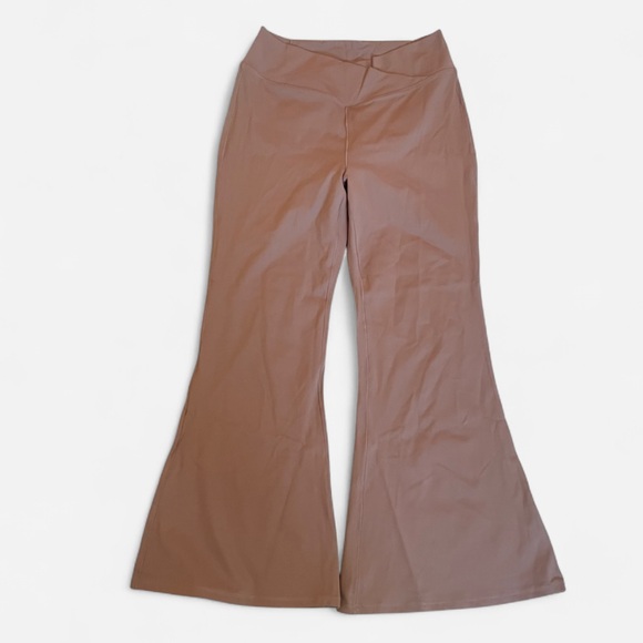 Halara Crossover Super Flare Yoga Leggings Pants in Sepia Brown XL Petite New - Picture 4 of 7